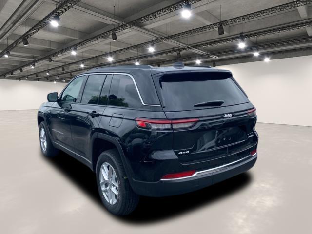 new 2025 Jeep Grand Cherokee car, priced at $41,772