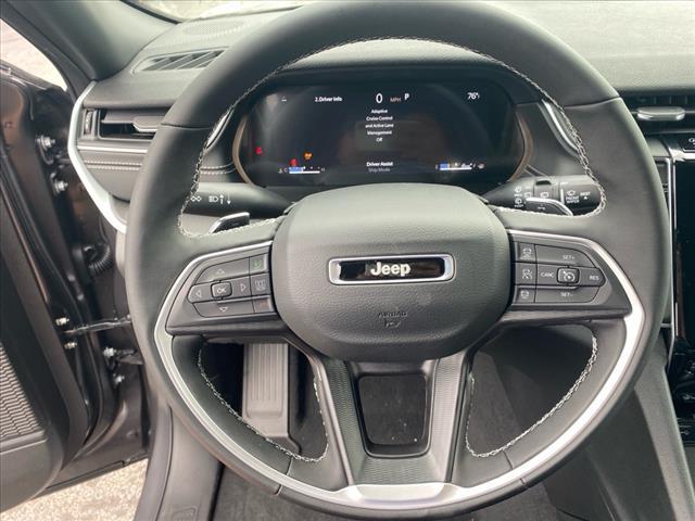 new 2025 Jeep Grand Cherokee car, priced at $41,782