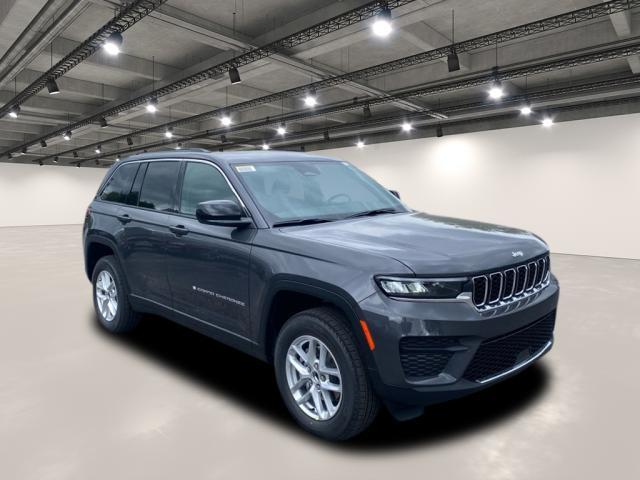 new 2025 Jeep Grand Cherokee car, priced at $41,782