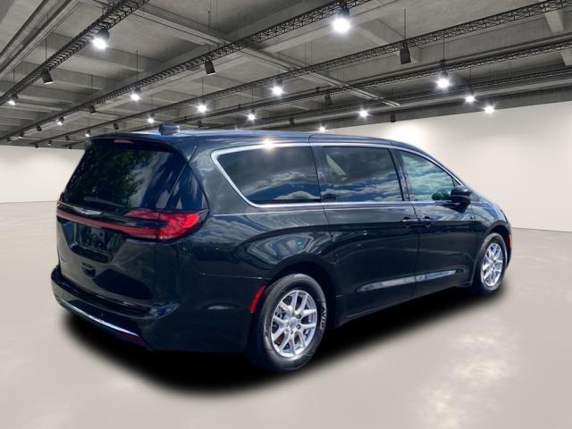 used 2023 Chrysler Pacifica car, priced at $28,711