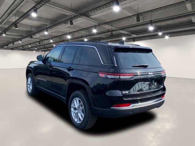 new 2025 Jeep Grand Cherokee car, priced at $44,170
