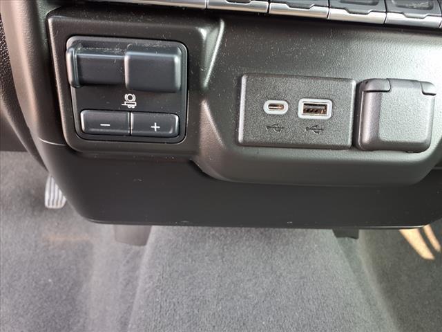 used 2021 Chevrolet Silverado 1500 car, priced at $39,991