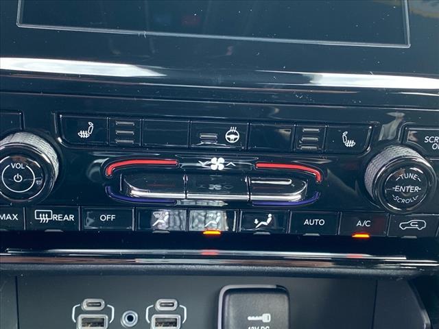 new 2025 Jeep Grand Cherokee car, priced at $44,170