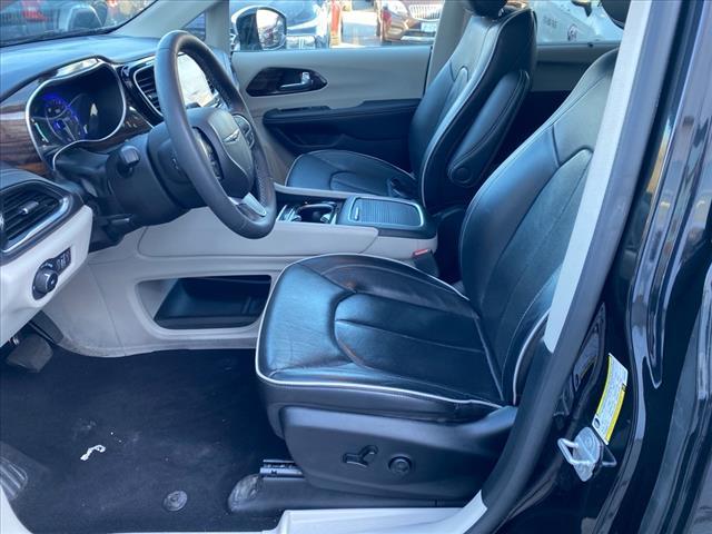 used 2023 Chrysler Pacifica car, priced at $32,003