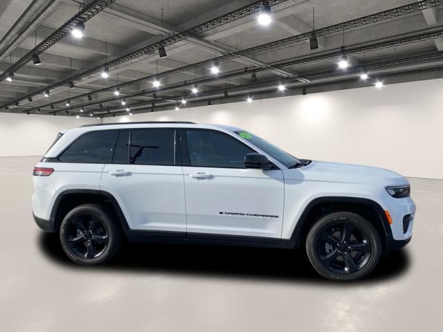 used 2023 Jeep Grand Cherokee car, priced at $34,331