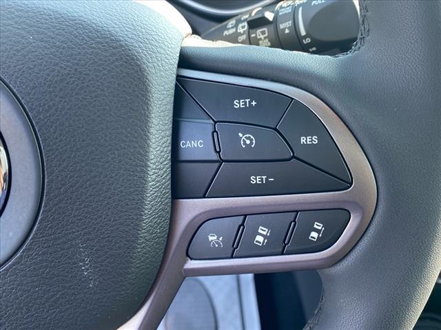 used 2022 Jeep Cherokee car, priced at $29,321