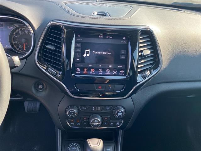 used 2022 Jeep Cherokee car, priced at $29,321