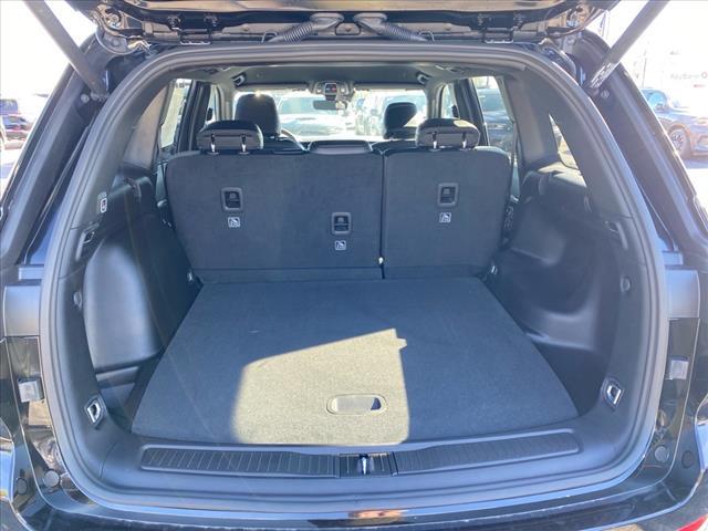 new 2025 Jeep Grand Cherokee car, priced at $45,670