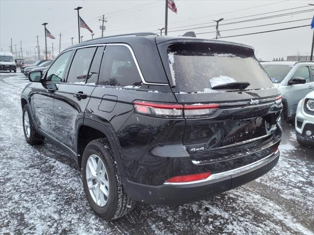 new 2023 Jeep Grand Cherokee car, priced at $39,491