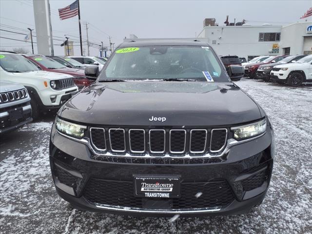 new 2023 Jeep Grand Cherokee car, priced at $39,491