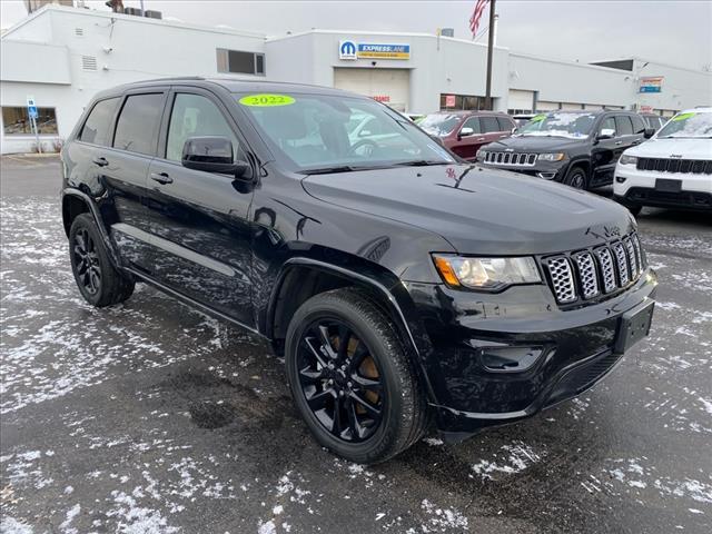 used 2022 Jeep Grand Cherokee WK car, priced at $31,498