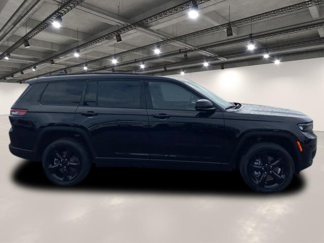 used 2022 Jeep Grand Cherokee L car, priced at $37,591