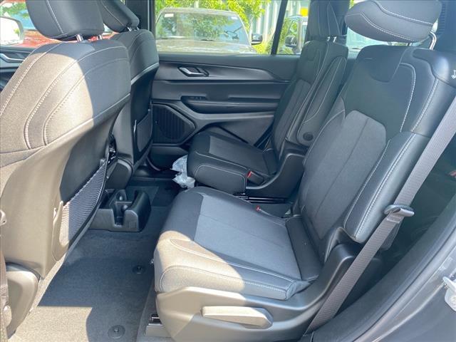 new 2025 Jeep Grand Cherokee L car, priced at $43,429