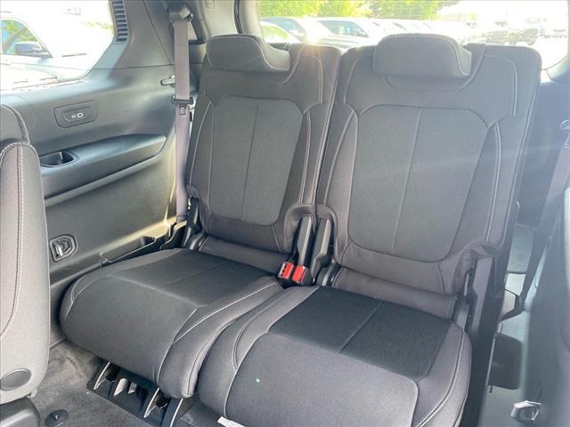 new 2025 Jeep Grand Cherokee L car, priced at $43,429