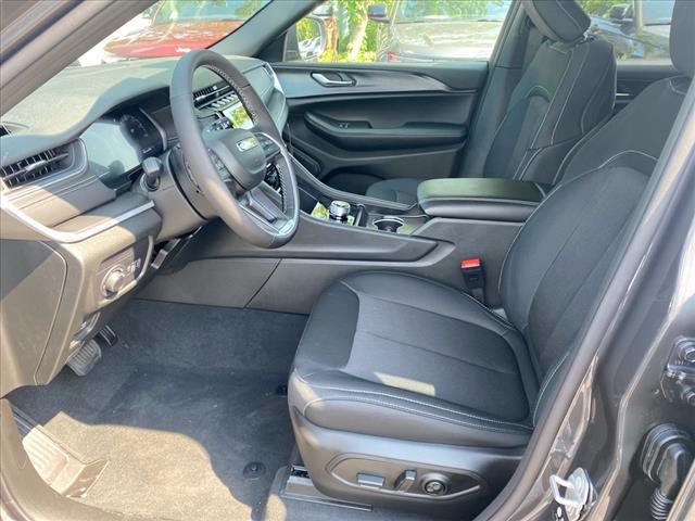 new 2025 Jeep Grand Cherokee L car, priced at $43,429