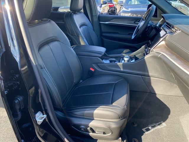 new 2025 Jeep Grand Cherokee car, priced at $55,085