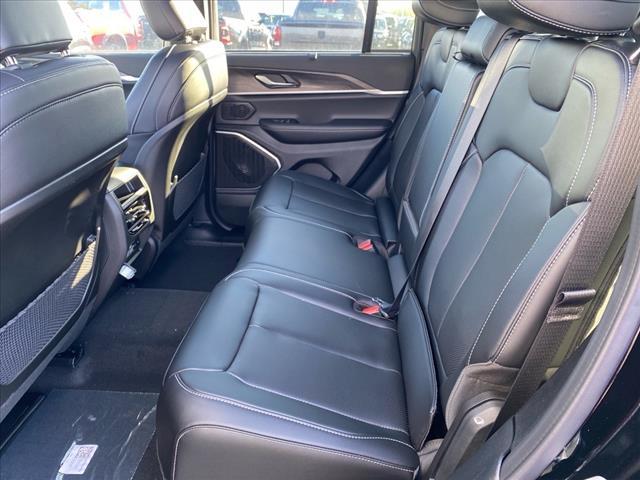 new 2025 Jeep Grand Cherokee car, priced at $55,085