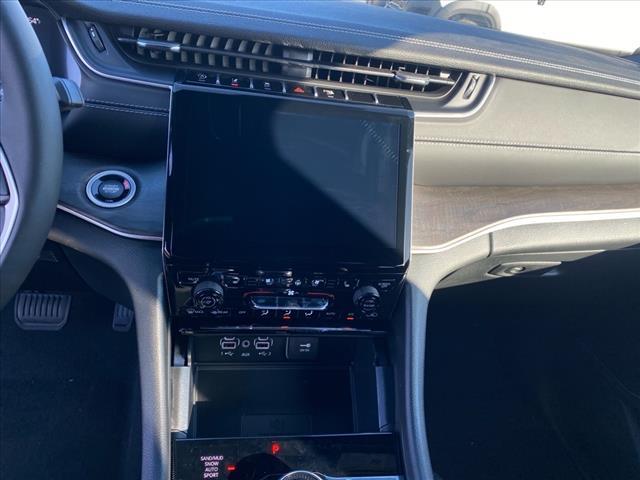 new 2025 Jeep Grand Cherokee car, priced at $55,085