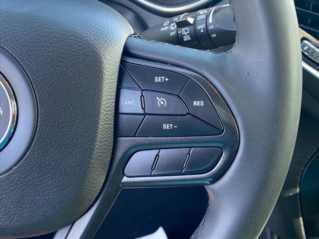 used 2022 Jeep Cherokee car, priced at $26,161