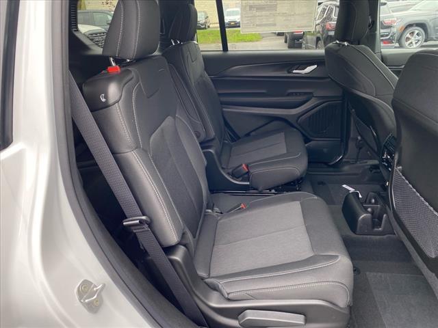 new 2025 Jeep Grand Cherokee L car, priced at $42,834