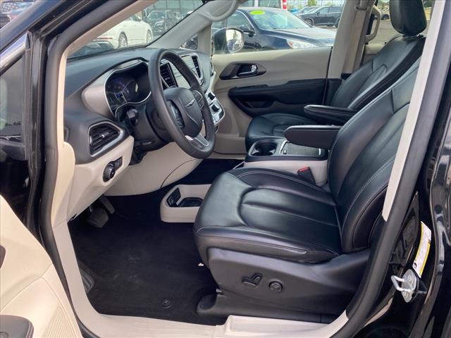 used 2023 Chrysler Pacifica car, priced at $25,981