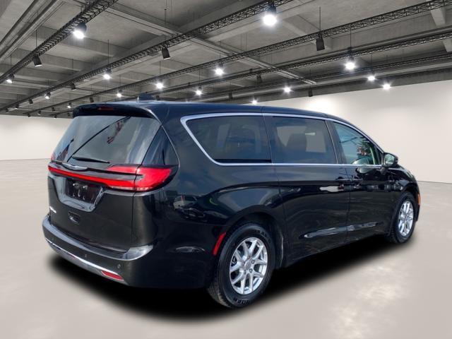 used 2023 Chrysler Pacifica car, priced at $25,981