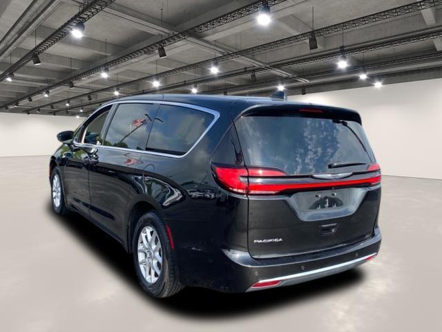 used 2023 Chrysler Pacifica car, priced at $25,981