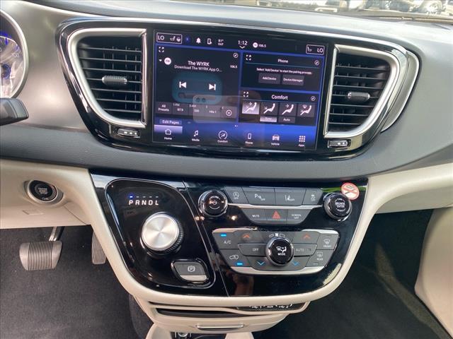 used 2023 Chrysler Pacifica car, priced at $25,981