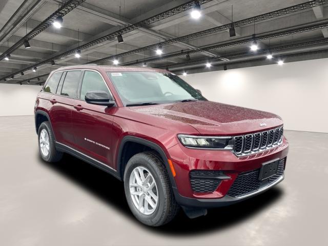 new 2025 Jeep Grand Cherokee car, priced at $44,170