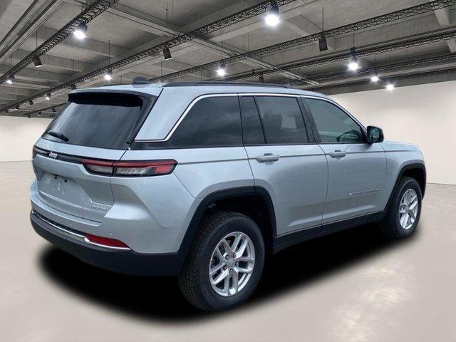 new 2025 Jeep Grand Cherokee car, priced at $41,772