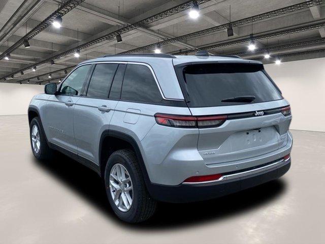 new 2025 Jeep Grand Cherokee car, priced at $41,772
