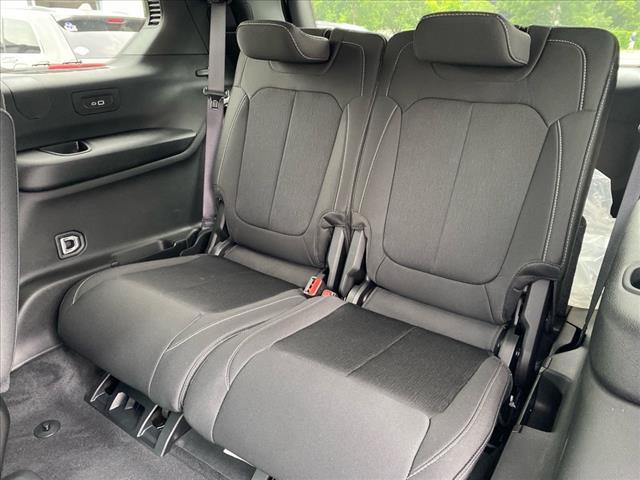 new 2025 Jeep Grand Cherokee L car, priced at $42,825