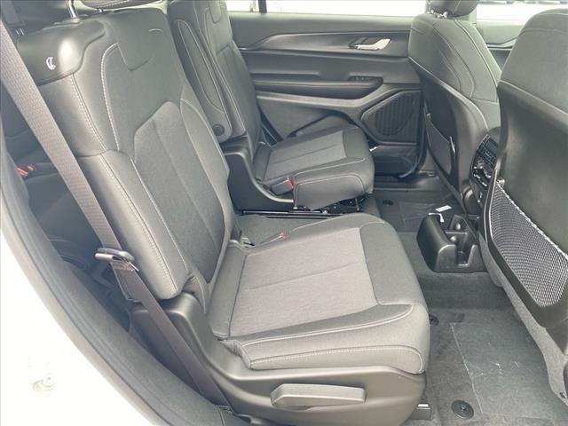 new 2025 Jeep Grand Cherokee L car, priced at $42,825