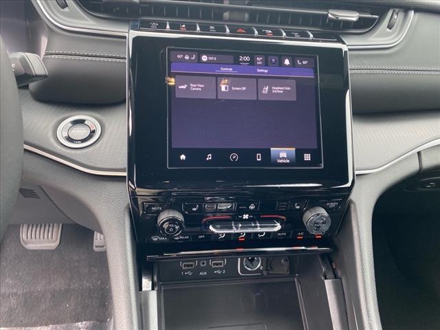 new 2025 Jeep Grand Cherokee L car, priced at $42,825