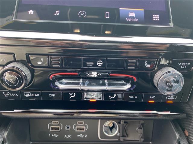 new 2025 Jeep Grand Cherokee L car, priced at $42,825