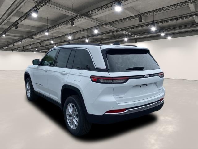 new 2025 Jeep Grand Cherokee car, priced at $43,575