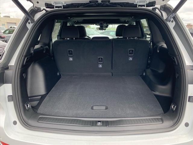 new 2025 Jeep Grand Cherokee car, priced at $43,575