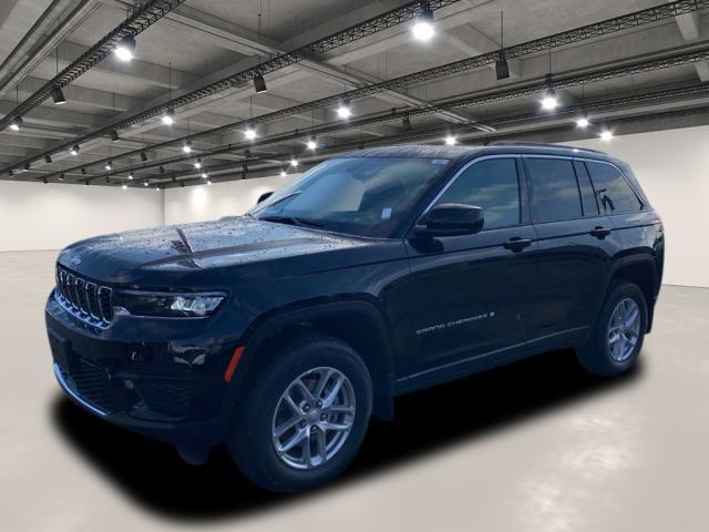 new 2025 Jeep Grand Cherokee car, priced at $42,345
