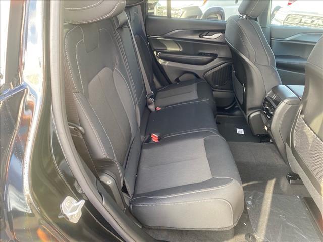 new 2025 Jeep Grand Cherokee car, priced at $42,345