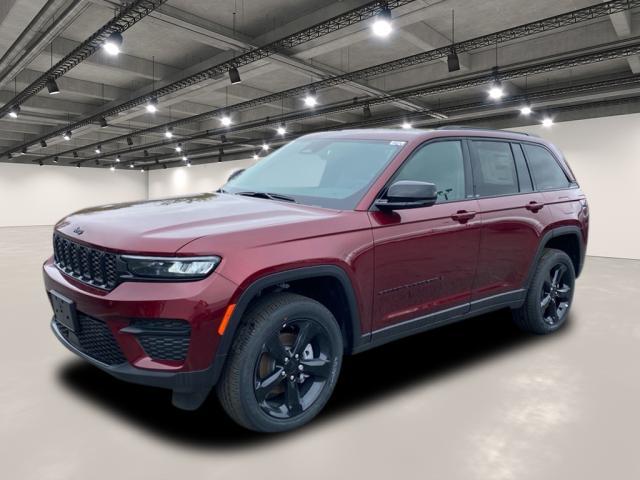 new 2025 Jeep Grand Cherokee car, priced at $45,155
