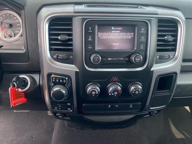 used 2022 Ram 1500 Classic car, priced at $32,111