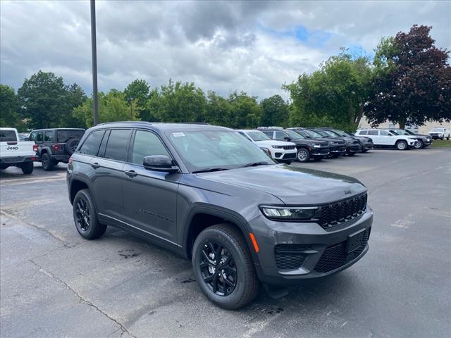 new 2025 Jeep Grand Cherokee car, priced at $42,699
