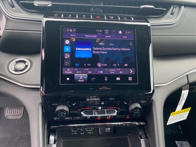 new 2025 Jeep Grand Cherokee car, priced at $42,699