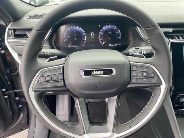 new 2025 Jeep Grand Cherokee car, priced at $42,699