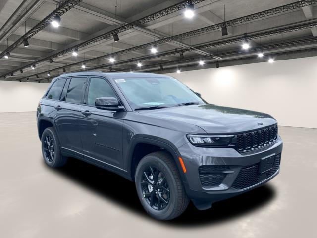 new 2025 Jeep Grand Cherokee car, priced at $42,699