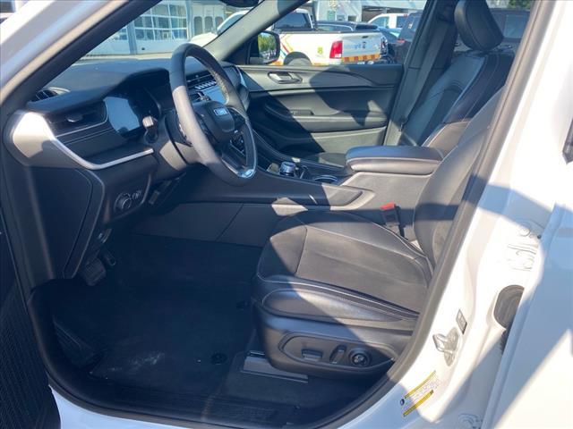 used 2024 Jeep Grand Cherokee car, priced at $36,991