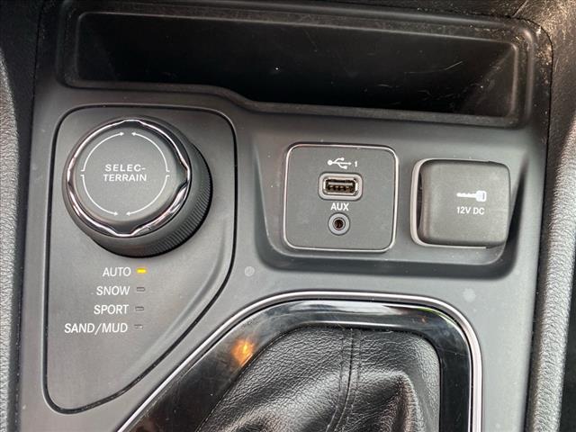 used 2020 Jeep Cherokee car, priced at $19,991