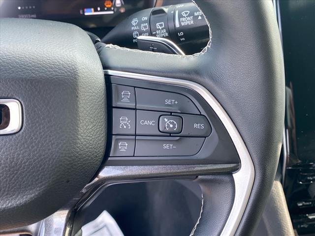 used 2022 Jeep Grand Cherokee car, priced at $34,677