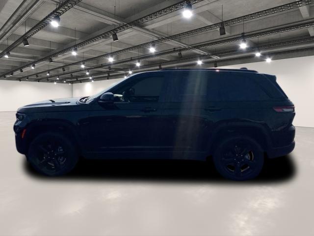 used 2022 Jeep Grand Cherokee car, priced at $34,677