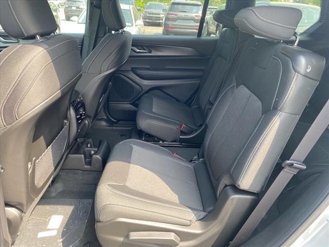 new 2025 Jeep Grand Cherokee L car, priced at $43,429